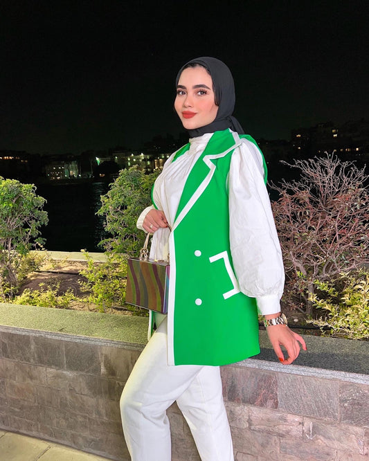 فيست بليزر بلا أكمام أخضر للمحجبات بقصة مستقيمة وخامة كريب ناعمة