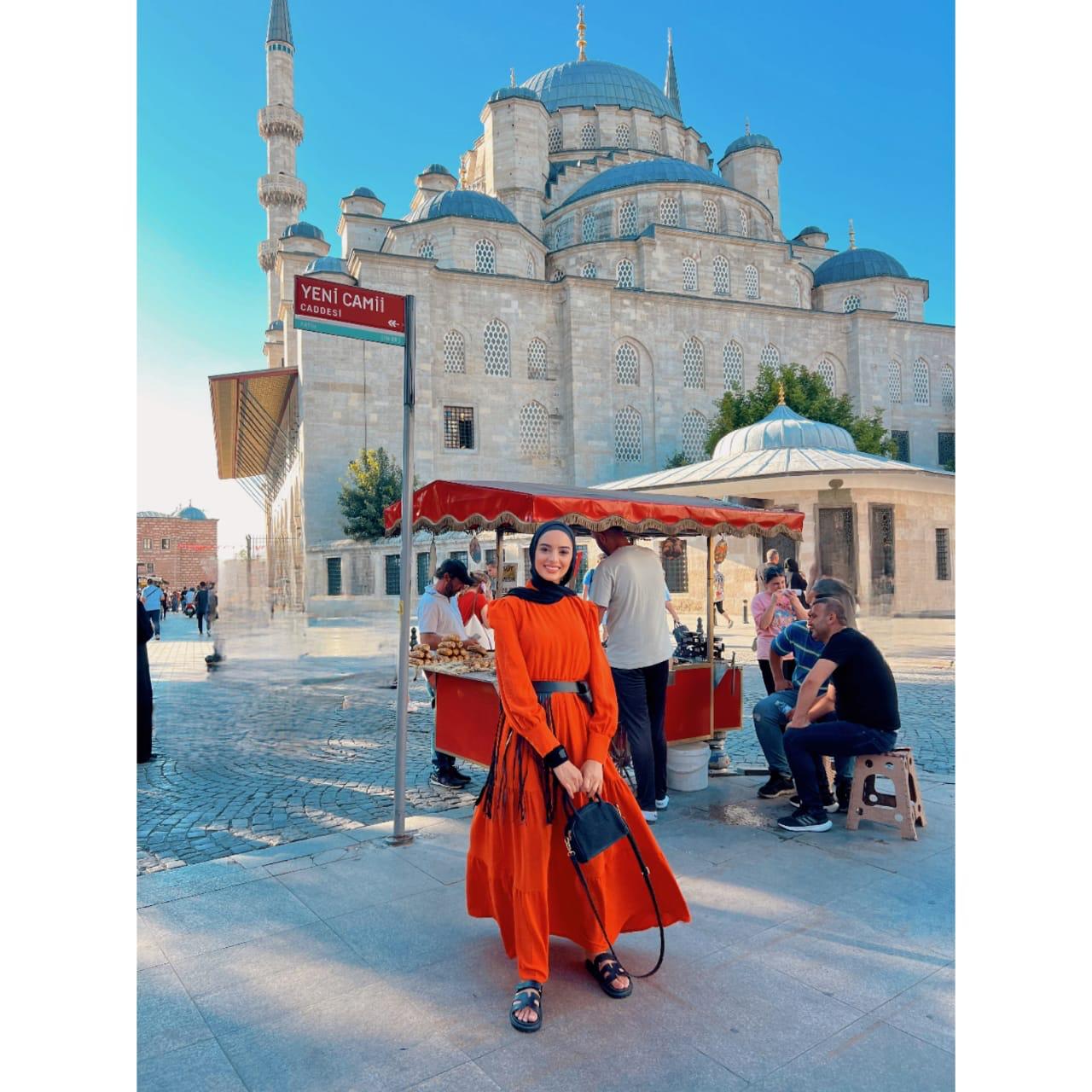 فستان لمسة سحرية