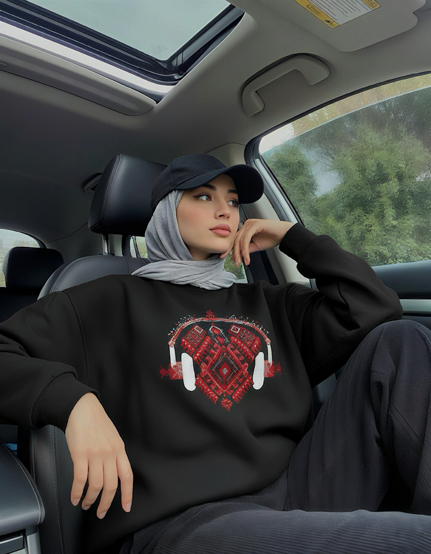 Siwa Embroidered Sweatshirt