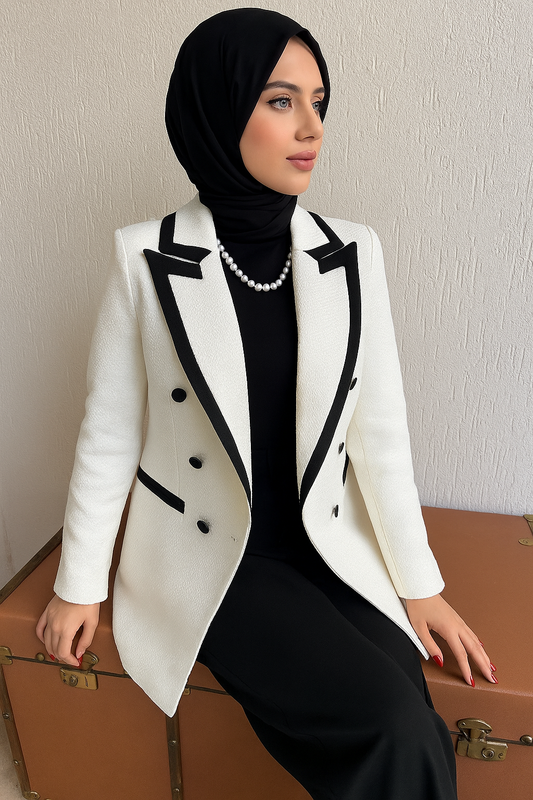 بليزر مع خط ابيض 