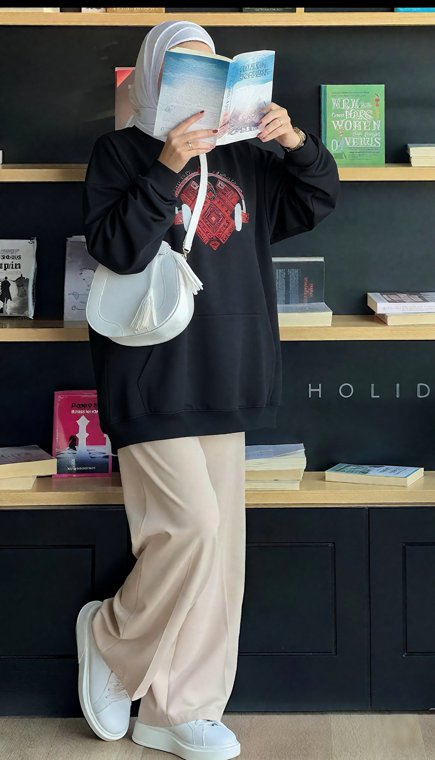 Siwa Embroidered Sweatshirt