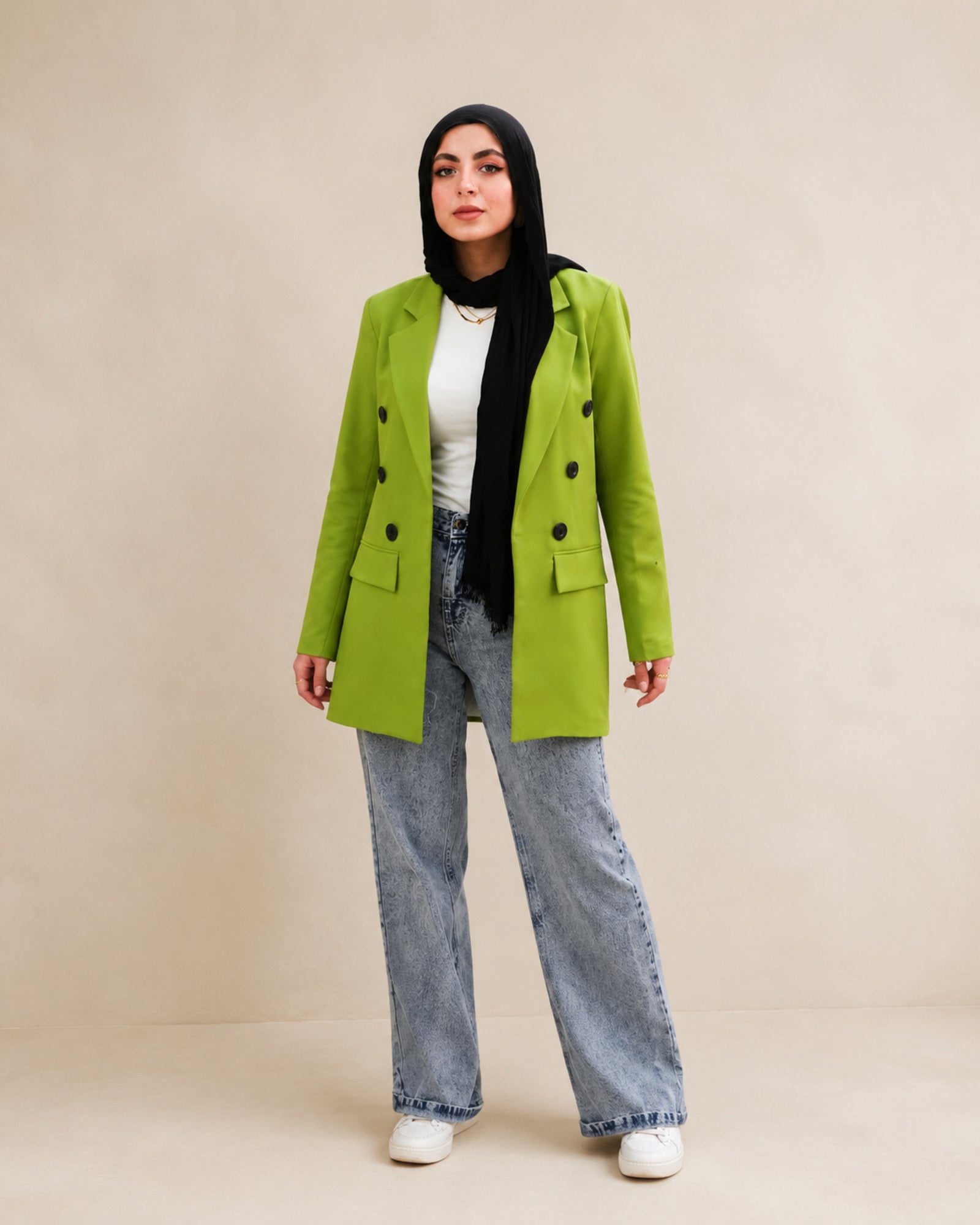 Straight-Cut Blazer with Black Buttons – studio featured image